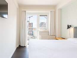 Lateral sea View Apartment in Ostend