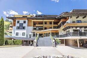 Apartment in Saalbach Near ski Area
