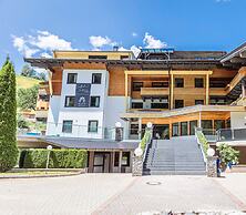 Apartment on the Foot of Ski-slope