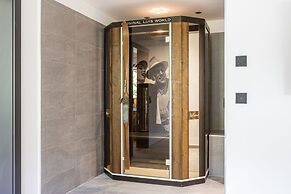 Apartment on the Foot of Ski-slope