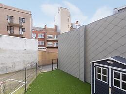 Apartment With Large Terrace in Mariakerke