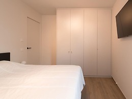 Open View Apartment by the Beach