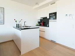 Apartment With Side sea View in Raversijde