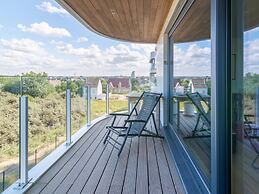 Apartment With Side sea View in Raversijde