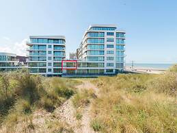 Apartment in Oostende Near Beach & Dunes