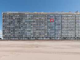 Apartment in Ostend With sea Views