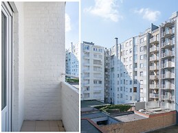Apartment in Ostend by the Beach
