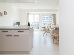 Apartment in Ostend by the Beach