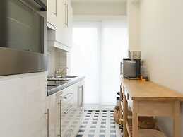 Cozy Apartment Near the Beach