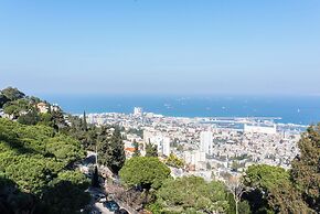 PORT CITY HAIFA-3 Bdrms BAY VIEW Luxury