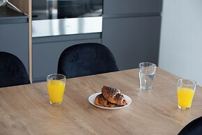 PORT CITY HAIFA-3 Bdrms BAY VIEW Luxury