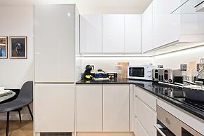 Camden Drive City Apartment