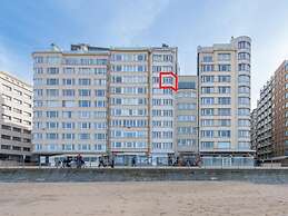 Apartment With Frontal sea View in Ostend