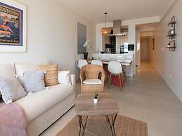 Apartment With Frontal sea View in Ostend