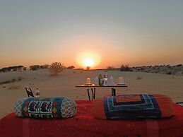 Star view desert camp