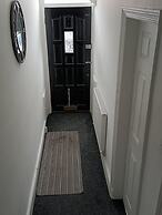 Charming Algernon House in Warrington