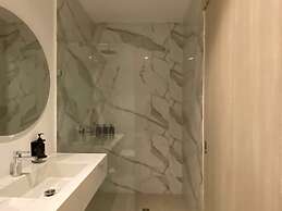 w Brilliant Loft w Beautiful Terrace in CTG