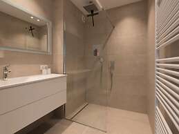 Family Apartment in Ostend Near the sea