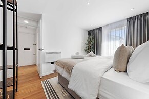 Unique 2BR Finchley Flat Sleeps 5