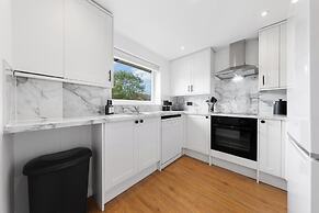 Unique 2BR Finchley Flat Sleeps 5