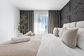 Unique 2BR Finchley Flat Sleeps 5