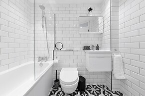 Unique 2BR Finchley Flat Sleeps 5