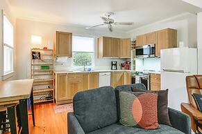 Walk Downtown: Takoma Park Escape w/ Large Yard!