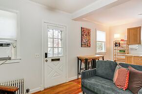 Walk Downtown: Takoma Park Escape w/ Large Yard!