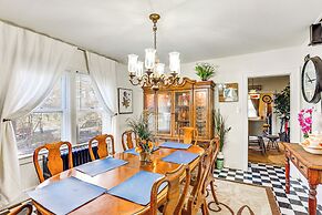 < 10 Mi to Hersheypark: Duplex w/ Fire Pit + Grill