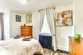 < 10 Mi to Hersheypark: Duplex w/ Fire Pit + Grill