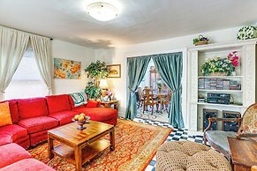 < 10 Mi to Hersheypark: Duplex w/ Fire Pit + Grill