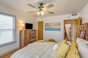 Walk to Beach: Home w/ Pool in Vermilion