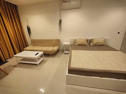 Luxury Apartment Sky Center