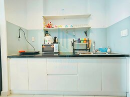 Luxury Apartment Sky Center