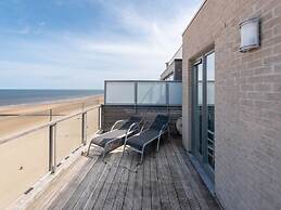 Duplex Apartment With 4 Terraces and sea View