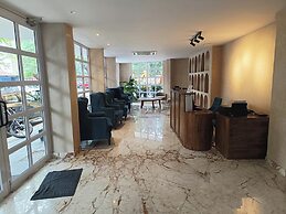 Astra Hotels & Suites - Koramangala