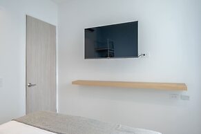 w Elegant 2BR w Majestic Terrace in CTG