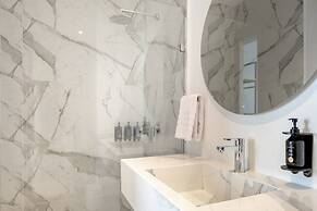 w Dazzling 2BR w Fantastic Terrace in CTG