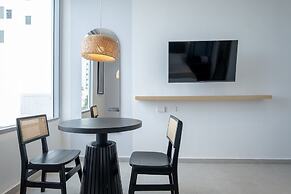 w Dazzling 2BR w Fantastic Terrace in CTG