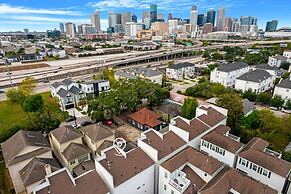Spacious Houston 3bed3 Bath Family Townhome
