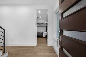 Spacious Houston 3bed3 Bath Family Townhome