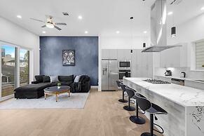 Newly Built Modern 3 Bedroom Houston Home