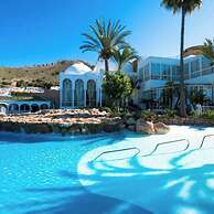 Tranquil Nerja House With Gardens, Pools and spa