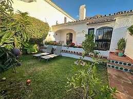Tranquil Nerja House With Gardens, Pools and spa