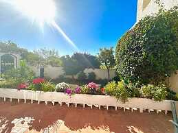 Tranquil Nerja House With Gardens, Pools and spa