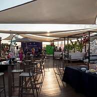 Tranquil Nerja House With Gardens, Pools and spa