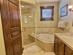 Ski Ya Soon At Silver Star! 2 Bedroom Condo