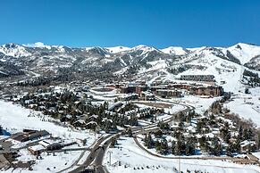 1150 Empire Skiers Little Secret! 2 Bedroom Townhouse