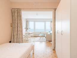 Frontal sea View Studio Apartment in Ostend