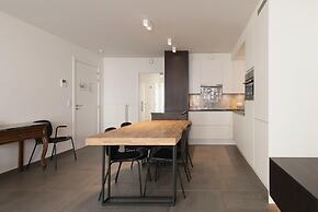 Apartment Close to the sea Wall of Mariakerke